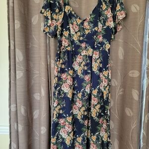 BloomChic Blue Pink Flutter Sleeve Maxi Dress